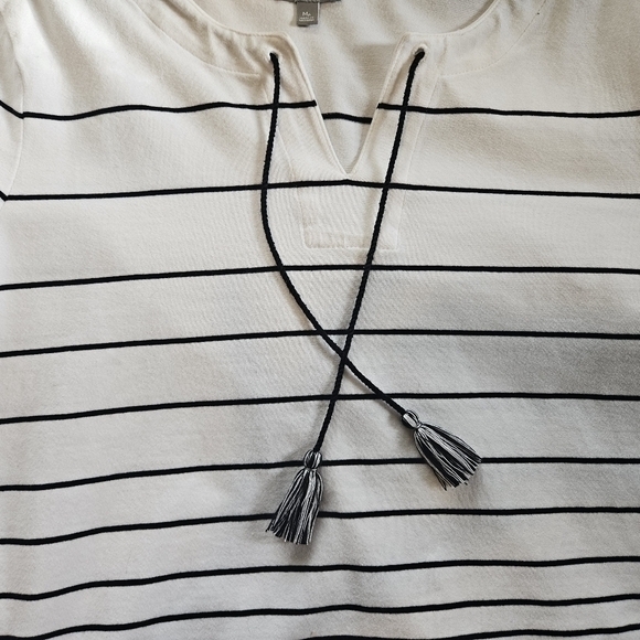 T by Talbots stripe tassel split neck cotton blend tunic top size MP - Picture 7 of 9